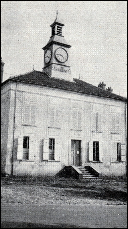 Headquarters Second Division at Montreuil-aux-Lions