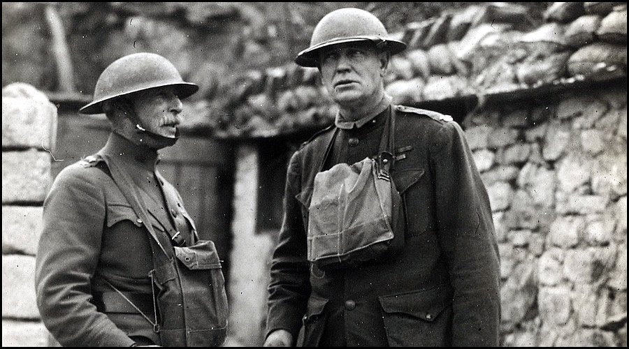 Major Gen. Omar Bundy, Commanding Officer of 2nd Div. and Col. A. W. Catlin of 6th U.S.Marines, at the front near Sommedieue.