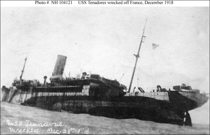 USS Tenadores aground